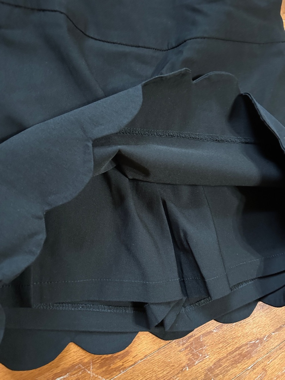 Scallop Hem Skirt - Picture 6 of 9